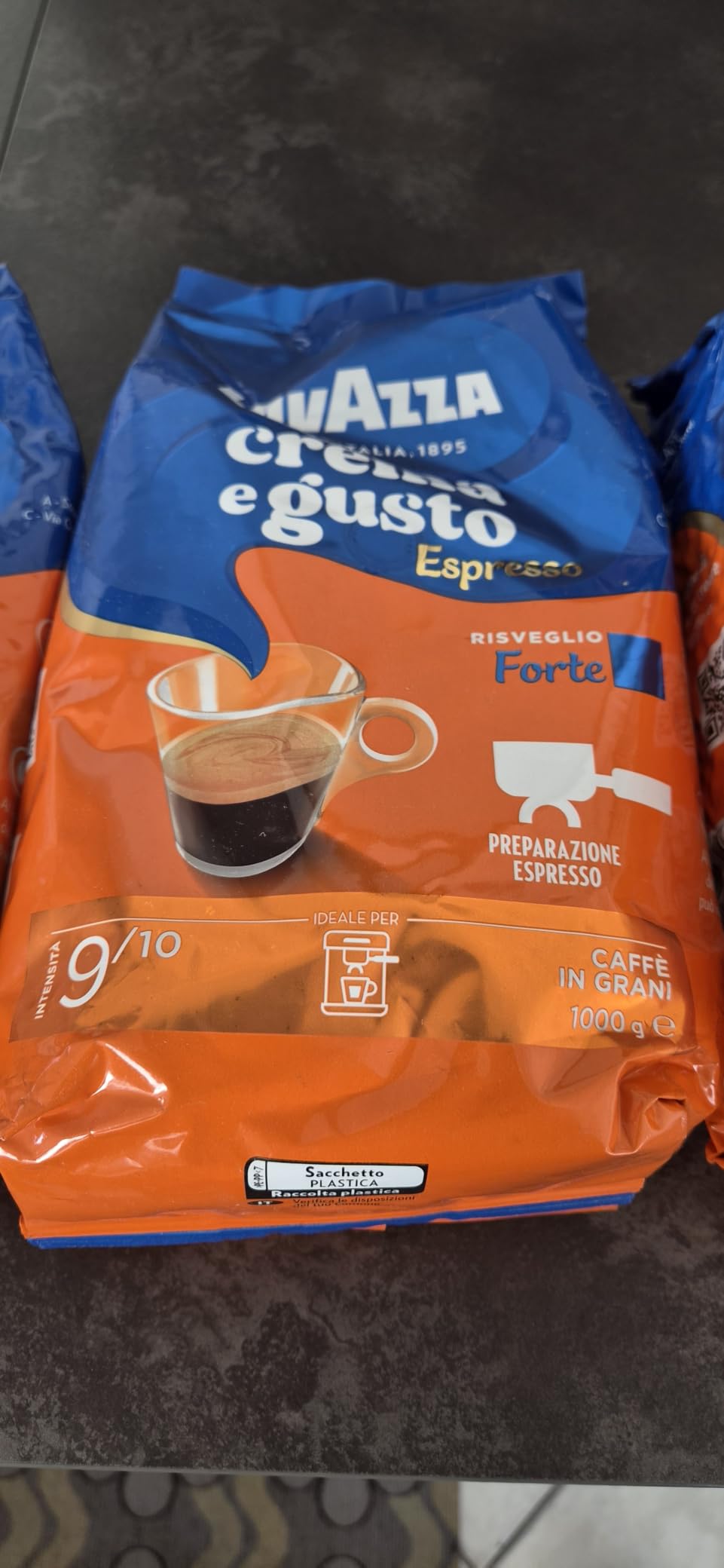 Lavazza Crema e Gusto Forte caffè in grani 1 kg spezie intenso